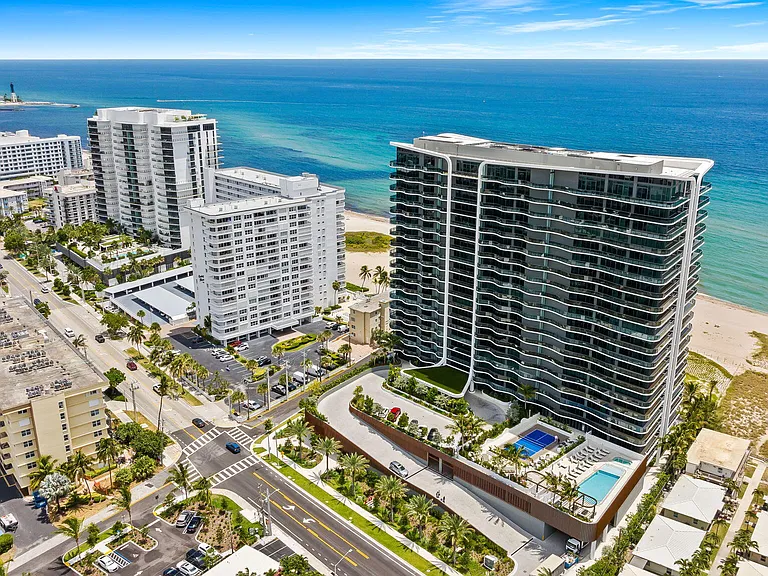 900 N Ocean Blvd #906 — Photo 60