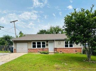 5215 E Latimer St, Tulsa, OK 74115