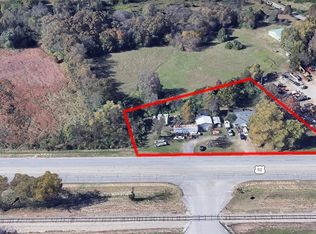 4006 NE Hudson Rd, Rogers, AR 72756