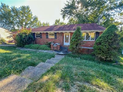 17 Sunset Dr, Martins Ferry, OH, 43935
