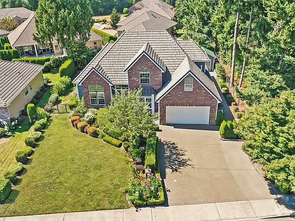2nd image of 3731 Kinsale Lane SE