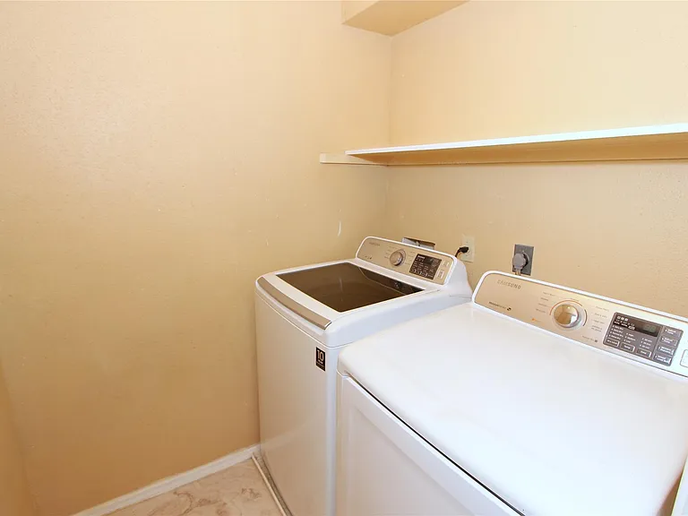 10639 Braes Bend Dr — Photo 17