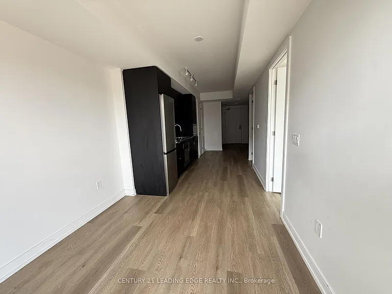 1 Jarvis St #602 — Photo 5