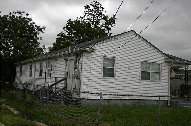 1st image of 5305 Wildair Dr