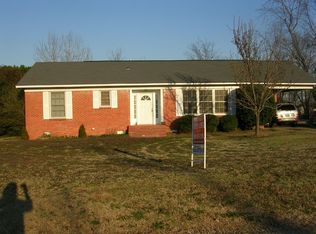 7 Willowood Rd, North Little Rock, AR 72117