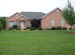 1308 Cypress Rd, Olney, IL 62450