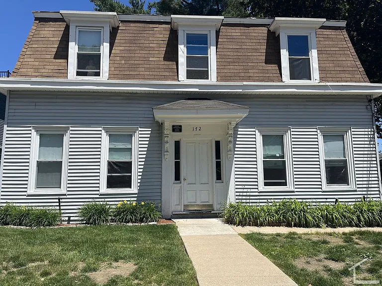 176 Bigelow St #1 — Photo 9