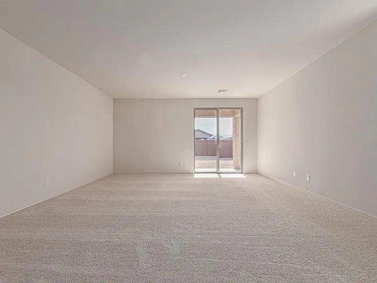 7143 W Coles Rd — Photo 5
