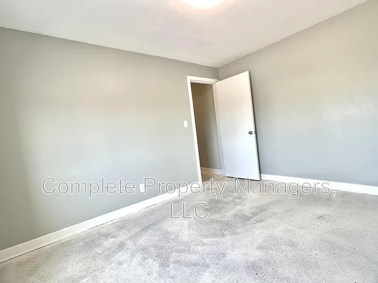 424 Bridge Ave #2 — Photo 8
