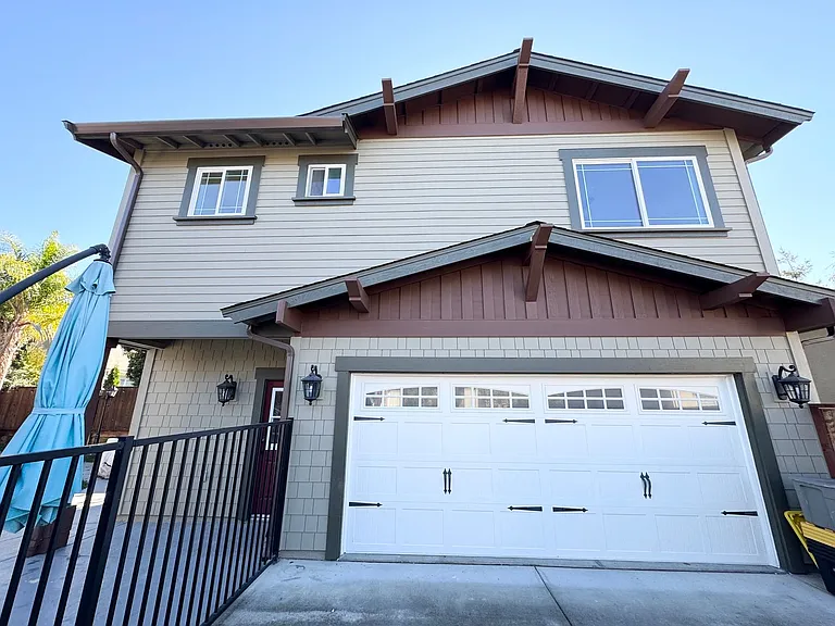 5496 Carnegie Loop — Photo 1