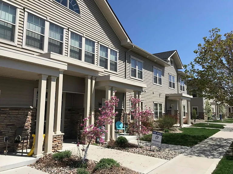 2805 Northridge Pkwy #204 — Photo 3