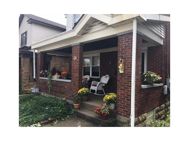2748 Churchview Ave photo 1