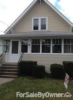Front house facing Miller St