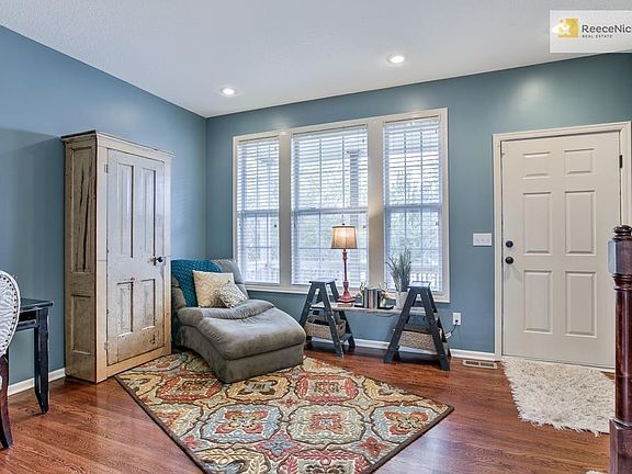 3rd image of 8766 N Chatham Ave