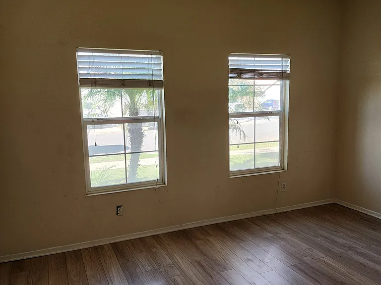 4405 Cloudywing Rd — Photo 10