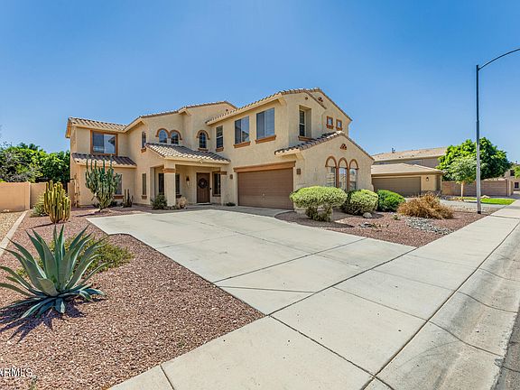 3rd image of 15129 W POST Drive
