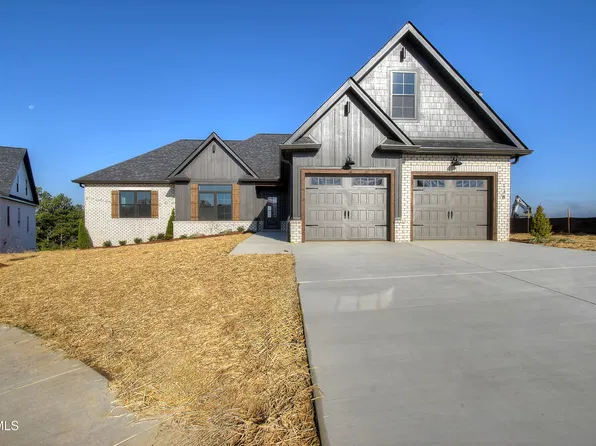 138 Glaze Farm Way, Johnson City, TN 37601