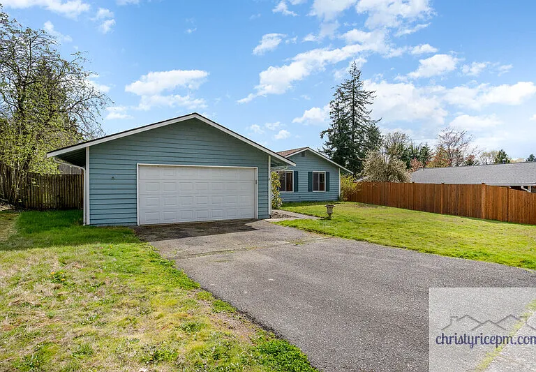 2107 SE 21st Ct — Photo 3