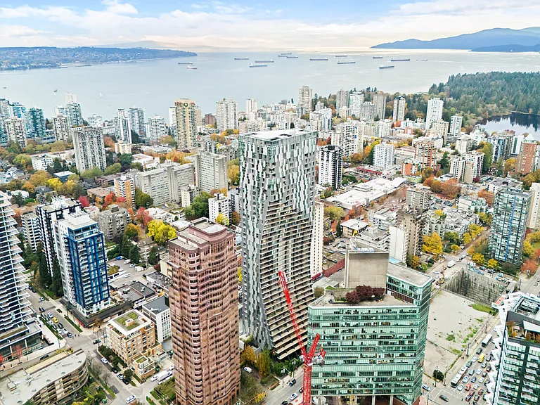 1568 Alberni St #Penthouse 3 — Photo 23