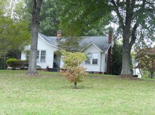 1511 Walt Arney Rd, Lenoir, NC 28645