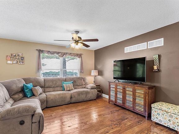 5th image of 5651 Winter Garden Ct