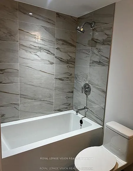 505 Glencairn Ave #328 — Photo 7