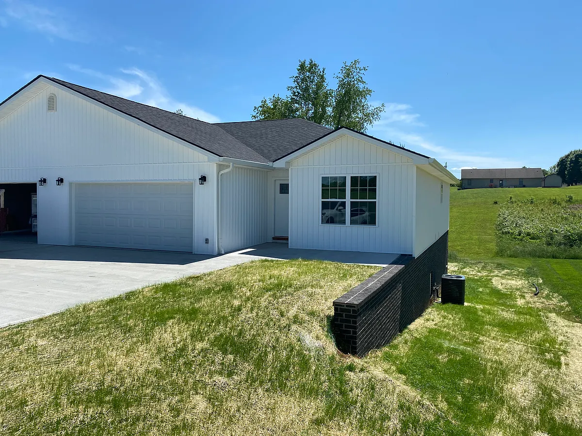 Building Photo - 1291 Kit Cowan Rd #A