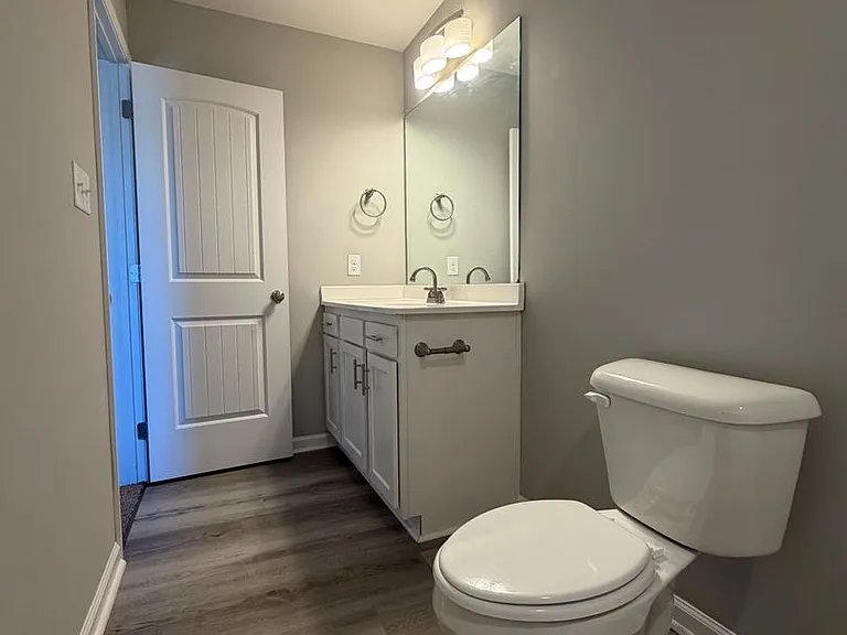 2011 Dolly Dr — Photo 9