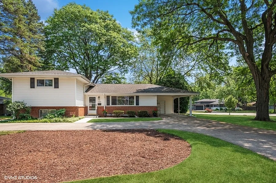 3208 Bellwood Ln photo 1