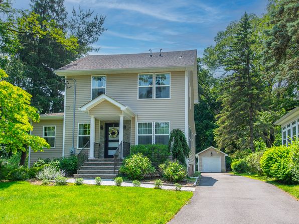 247 Airmount Ave