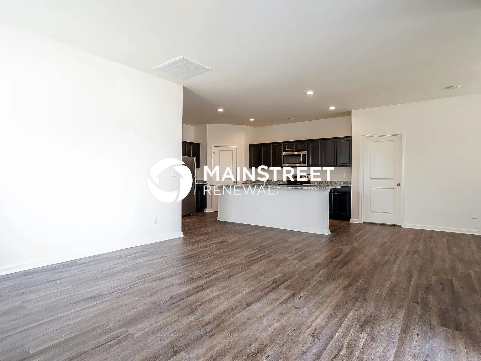 100 Ogden Pond Pl — Photo 3