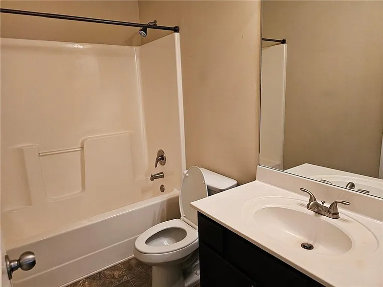 5043 Glencliff Dr — Photo 23