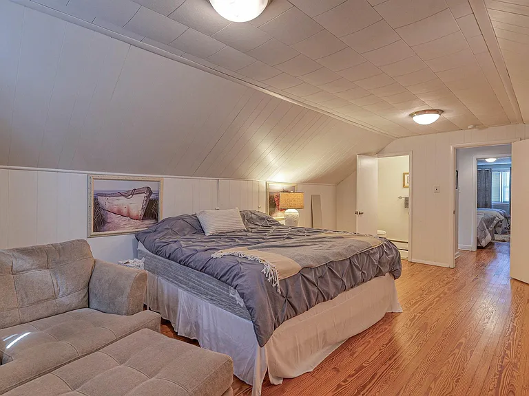 7000 Winchester Ave #TOP FLOOR — Photo 25