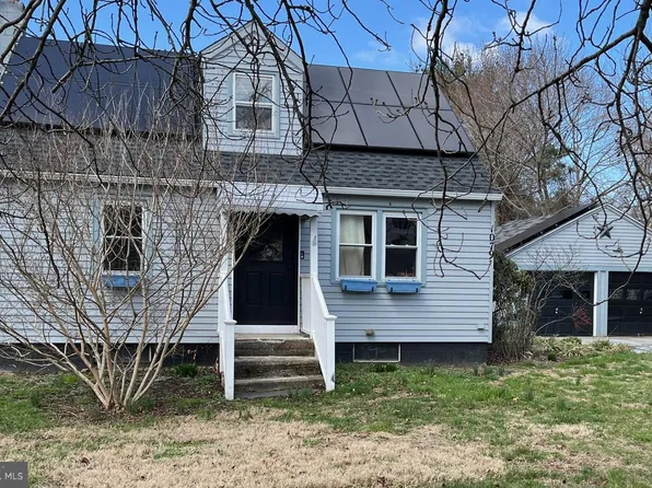 1079 Kings Hwy, Pilesgrove, NJ 08098