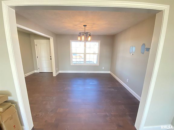 4th image of 3720 Sugar Loaf Dr