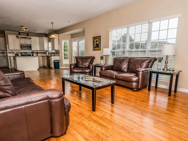 5991 Underwood Ave — Photo 10