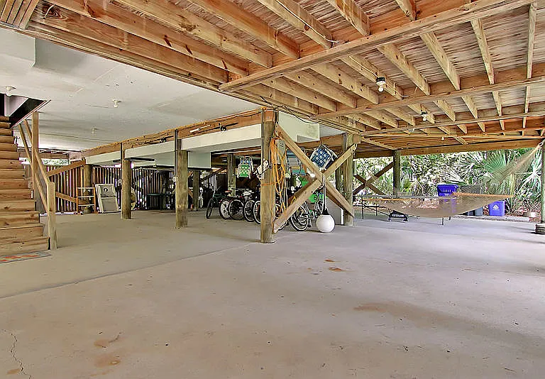 2262 Ion Ave — Photo 53
