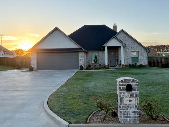 110 Saddle Brook Cir, Hallsville, TX 75650