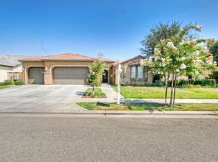 3293 Purvis Ave, Clovis, CA 93619