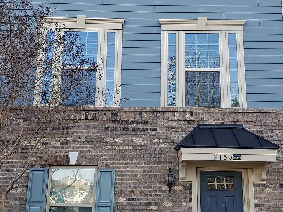 2150 Arbor Loop Dr