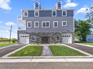 219 Herbert St, Union Beach, NJ 07735