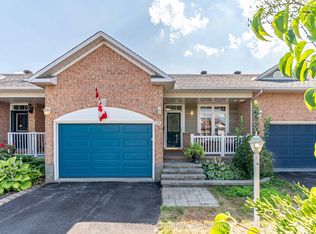 60 Sable Run Dr, Ottawa, ON K2S1W7