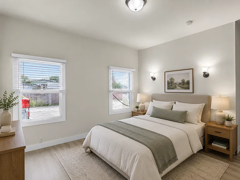 211 N Vendome St #1/2 — Photo 10