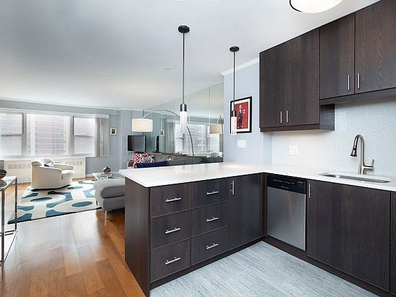 3rd image of 251 E 51st St APT 12H