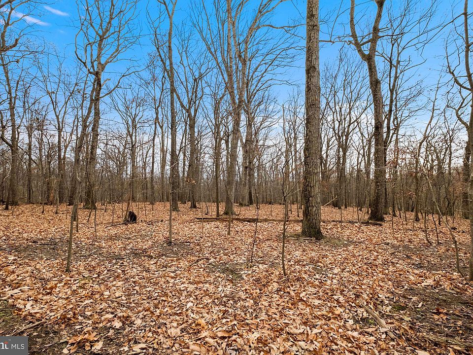 1st image of Hawks Hill Ln