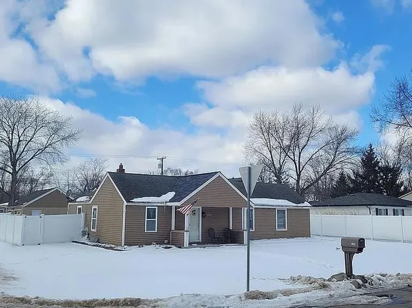 2480 Gerald Ave, Rochester Hills, MI 48307