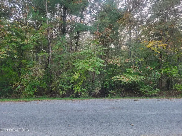 122 Newcastle Ln, Fairfield Glade, TN 38558