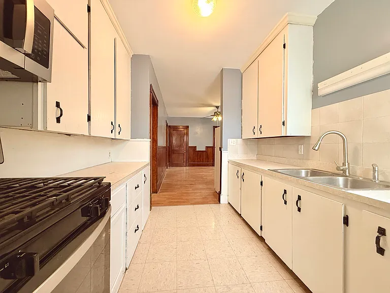 603 Silver St #3R — Photo 13