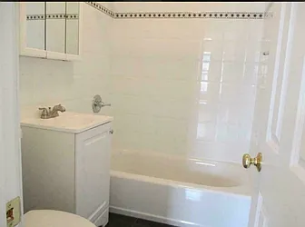 Rented by Rita S Citrin, LREB