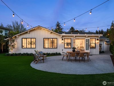 2829 92nd Avenue NE, Clyde Hill, WA, 98004